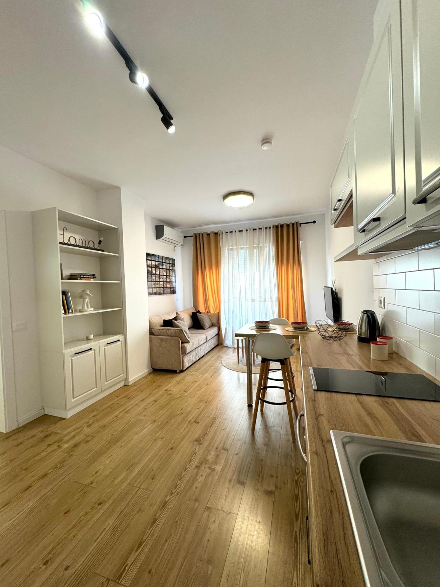 Apartment In The Heart Of Old Bazaar, Tirana - Hana Apartments Exterior photo